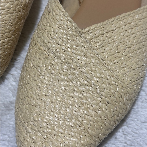 Time & Tru | size 11 | raffia mules - Picture 5 of 6